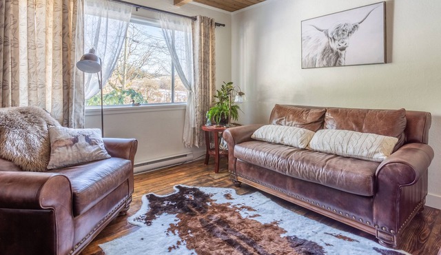 Get off the beaten track at our super cozy cottage!