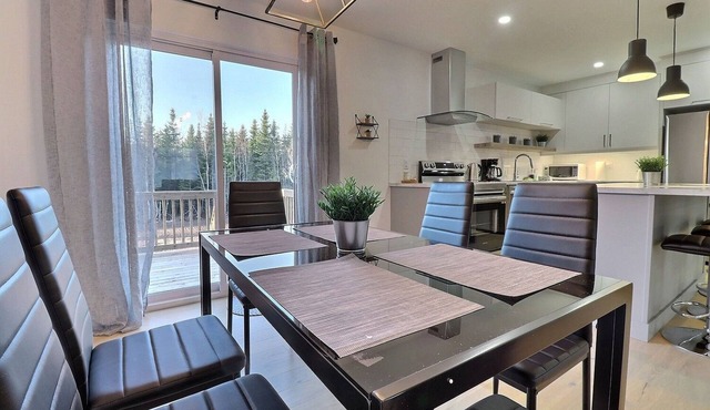 GLOBALSTAY. New 3 Bedroom House in a Quiet Area