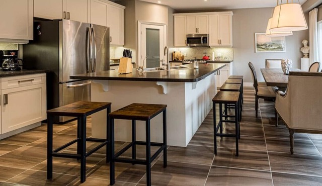 Greenwater · Luxury designer home with BBQ & fire pit