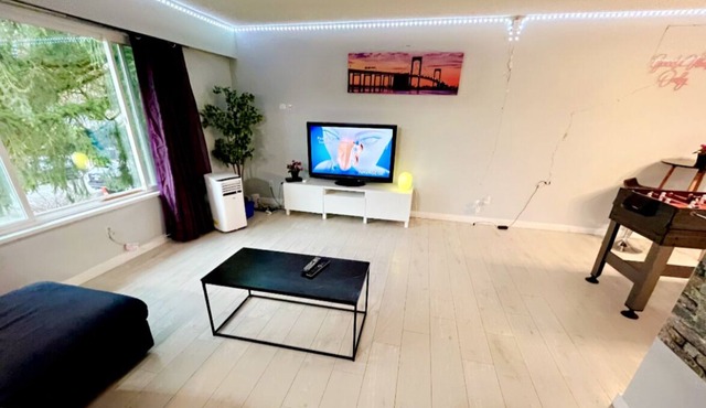 GUILDFORD⭐️FLEETWOOD⭐️FOOSBALL/POOL TABLE⭐️TV CABLE⭐️BBQ