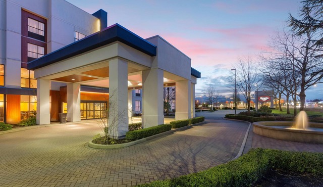 Hampton Inn & Suites by Hilton Langley-Surrey