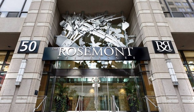 Heart of downtown Toronto, furnished 2 BR Premium Deluxe Suite