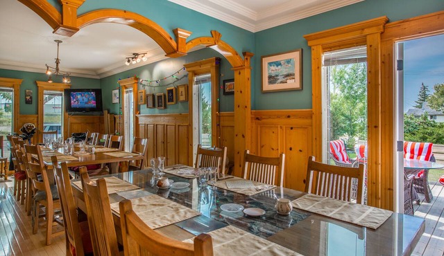 Heartwood Inn