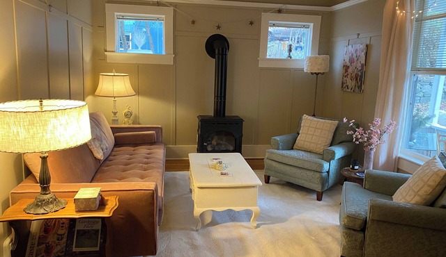 Heritage Home In The Heart Of Nelson
