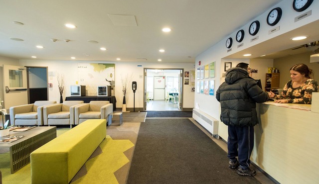 HI Calgary City Centre - Hostel