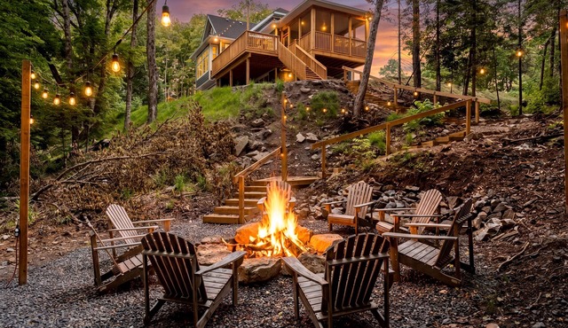 Hilltop Lake Views | Sauna, Hot Tub & Fire Pit near Huntsville