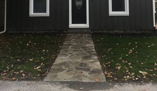 Historic 2 Bedroom Home in Georgetown