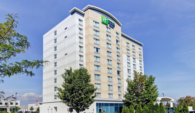 Holiday Inn Express Hotel & Suites Toronto - Markham by IHG