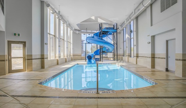 Holiday Inn Express & Suites Woodstock South by IHG