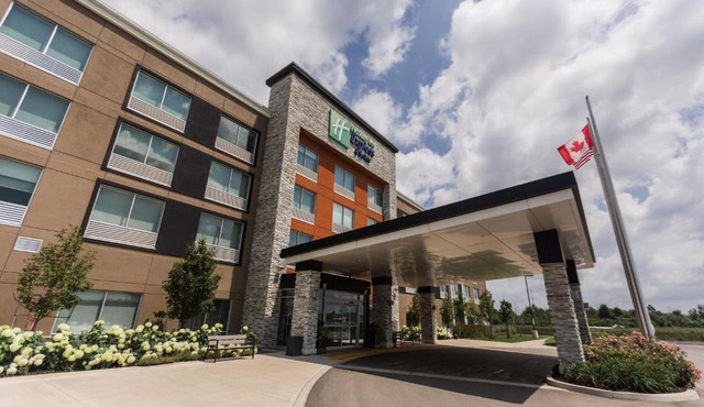 Holiday Inn Express & Suites - Welland