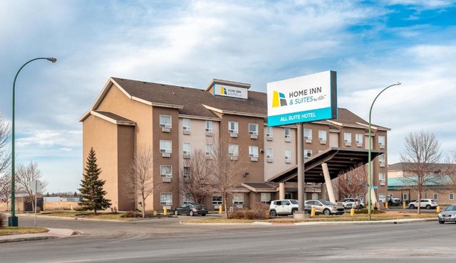 Home Inn & Suites Regina East