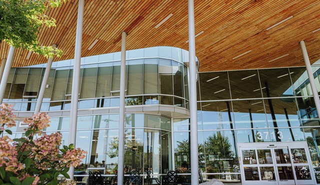 Hotel Burnaby