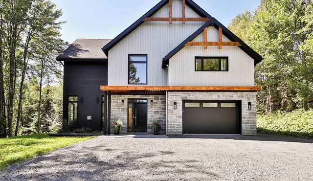 House for rent - Saint-Sauveur - Winter season 4 months December 1, 2024