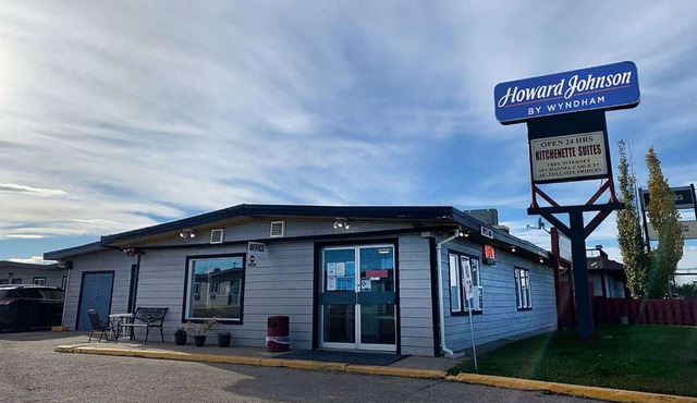 Howard Johnson by Wyndham Grande Prairie