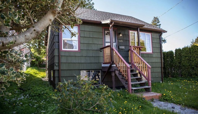 Huckleberry Cottage