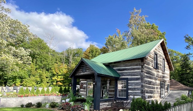 Hunter's House Balm Beach