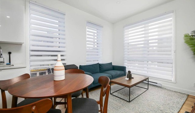 Inviting 2BR1B in Village Downtown