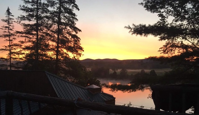 Jack's Chalet (couples retreat)