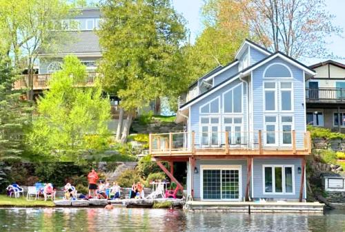 Kawartha Lakes, Fenelon Falls