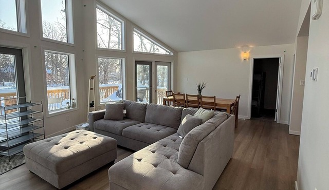 Lake Winnipeg Retreat in Matlock, MB
