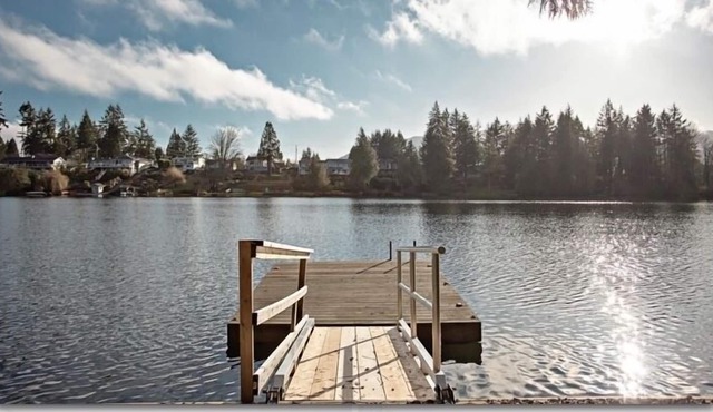 Lakefront 2 bedroom 1 bath lower level suite