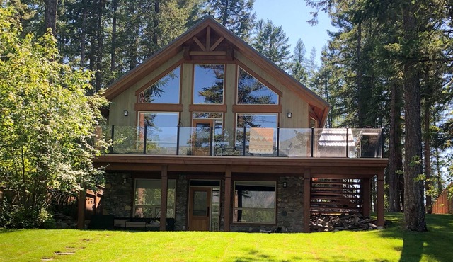 Lakefront with Swim Platform | Hot Tub | Pool Table | Dog Friendly