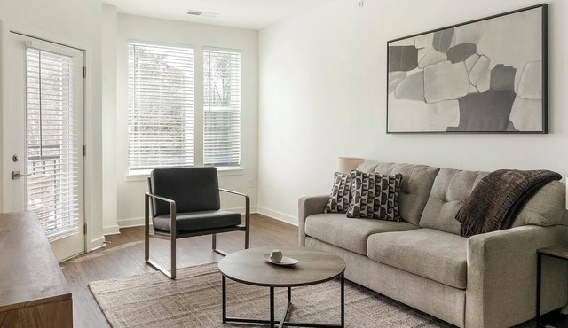Landing | Chic 1BD, Clubhouse, Gym