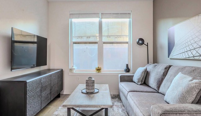 Landing | Stunning 1BD, Gym