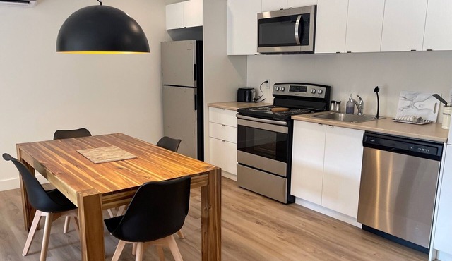 Large 2-bedroom apartment