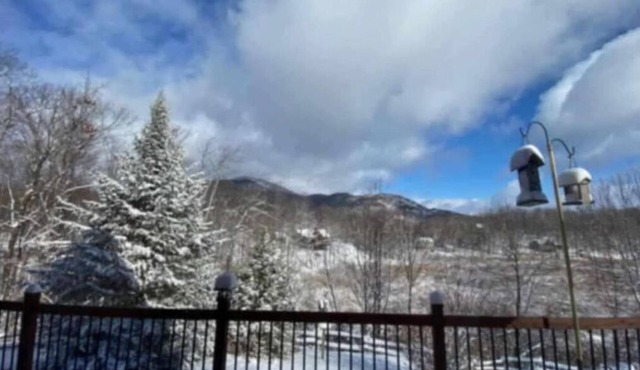 Le chalet aux 2 vues, Eastern Townships/Lake/mountain