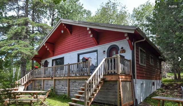 Le Genève: joli cottage d'époque dans le Village Suisse, au cœur de Val-David