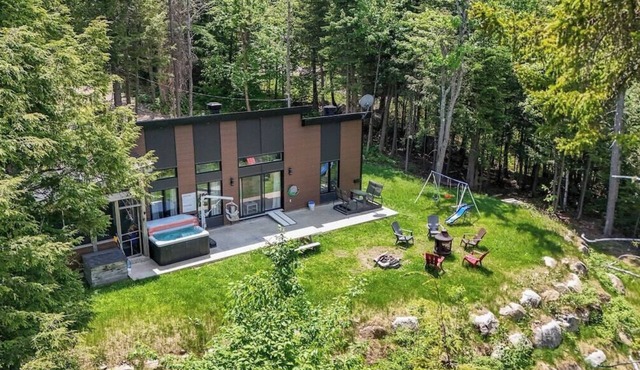 Le Loup | spa | waterfront | dogfriendly