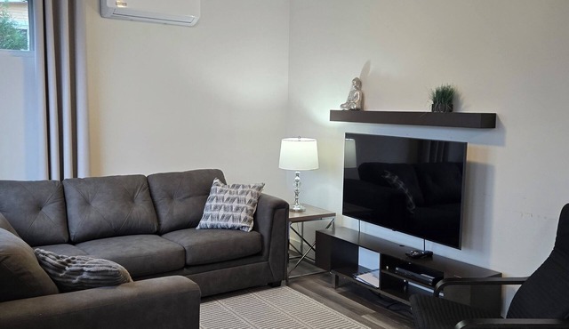 Le Saguenéen, 2 bedroom, downtown