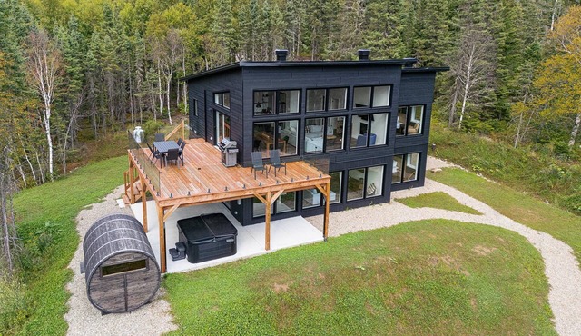 Le Versant Sud 7: Hot Tub, Sauna with River Views