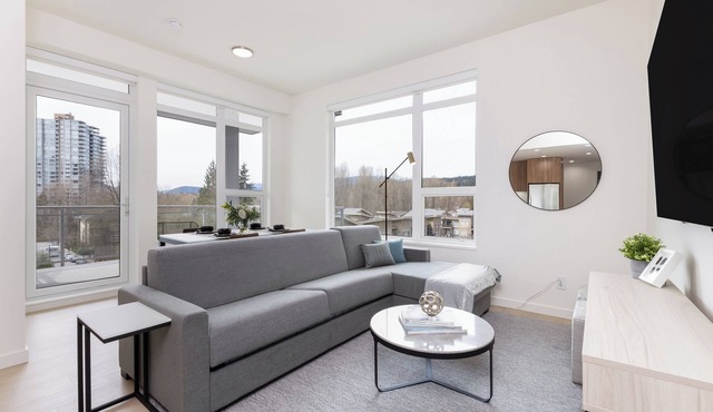 Level Port Moody- Two Bedroom Suite