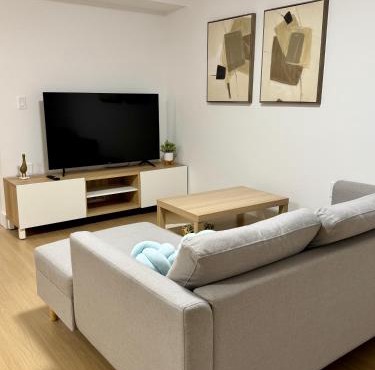 Levida Living - Cozy 2 Bedroom Suite at the Heart of Langley