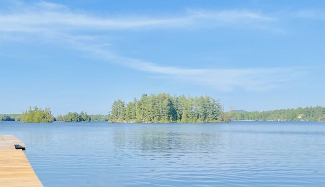 Lookout 1 Cabin on Charleston Lake