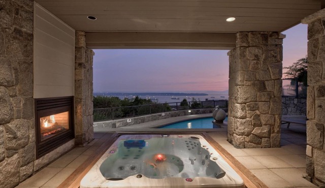 Luxe West Vancouver Mansion