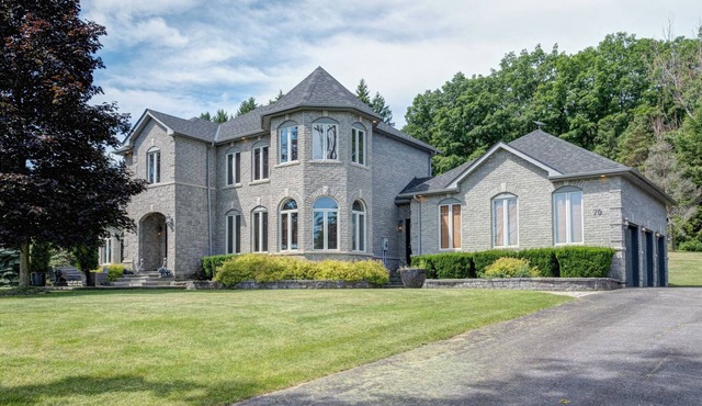 Luxury Mansion in Bradford