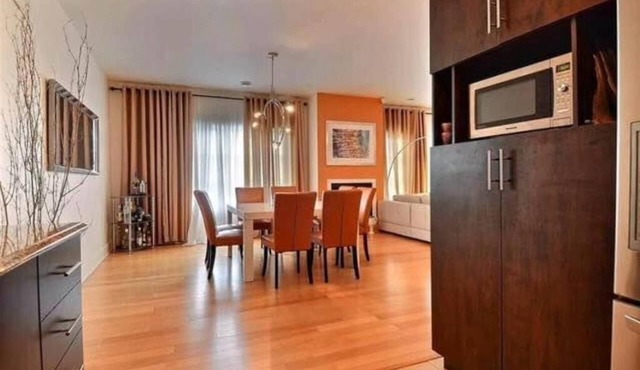 LUXURIOUS CONDO