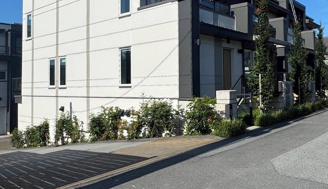 Luxury 3BR Townhome Garage A/C 3+ Month Stay