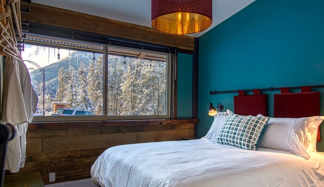 Luxury Private Cabin in main village