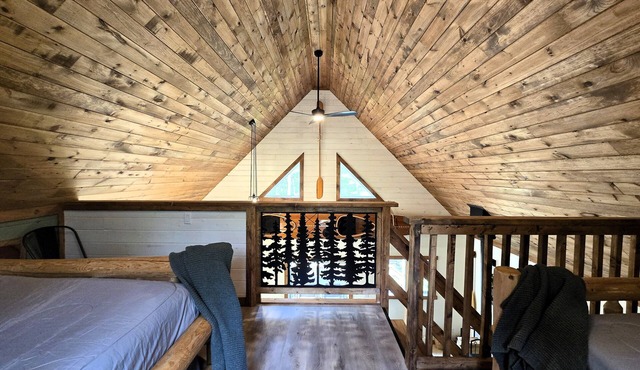 "Ma Cabine" - Quiet Retreat along the River