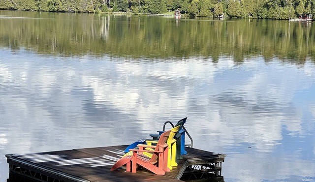 Magnificent Executive Lake House on White Lake