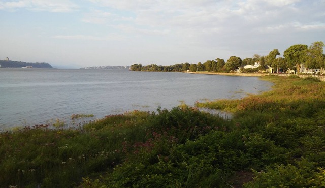 Magnificient antique French-Canadian house on the shore of St.Lawrence(31 days+)