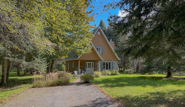 Maison de Charme à Mont-tremblant à Louer du 15 Décembre au 30 Avril 2024