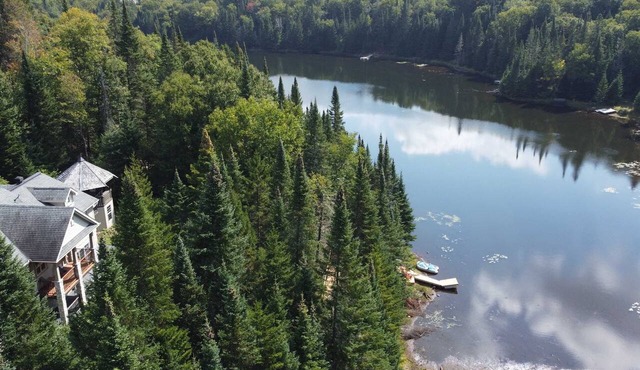 Manoir du Lac | Luxury Lakefront and spa
