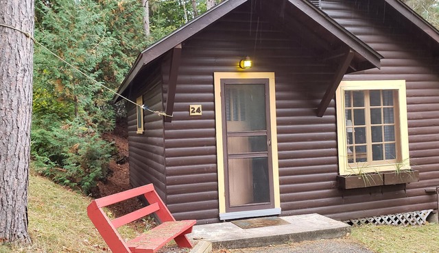 Miners Bay Lodge
