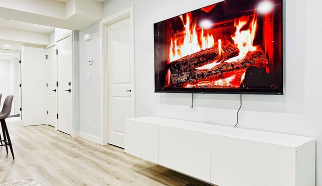 Modern 2 Bedroom Suite