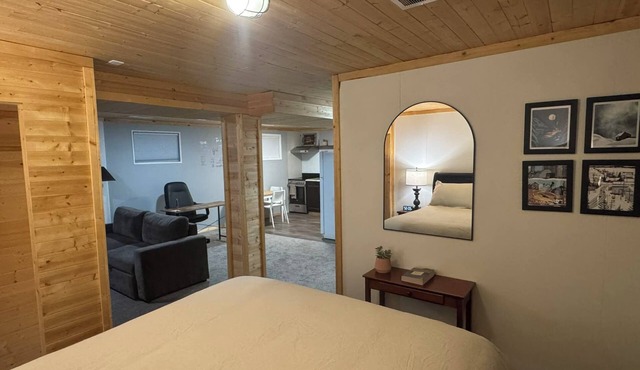 Modern Basement Suite at the heart of Downtown